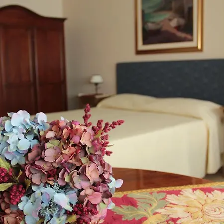 B.&b Margaret's House Milazzo
